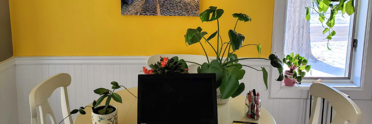 Houseplants are the New Officeplants